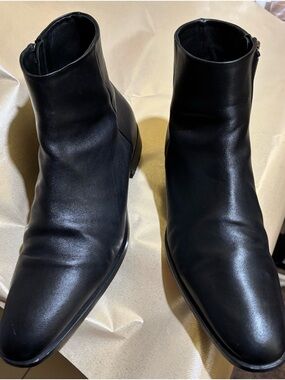 Saint Laurent Black Leather Insole with Gold Logo